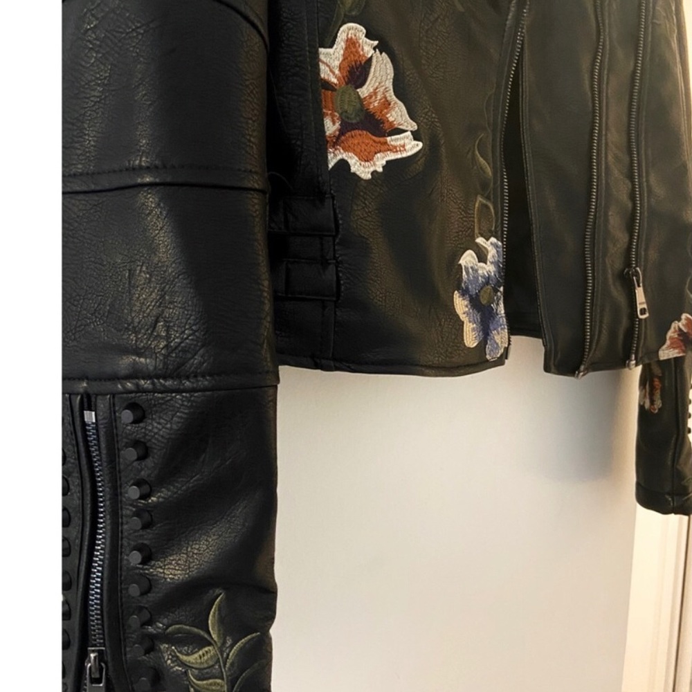Vigoss Embroidered Floral Leather Jacket, Small, Black/Multi NWOT - Picture 8 of 12